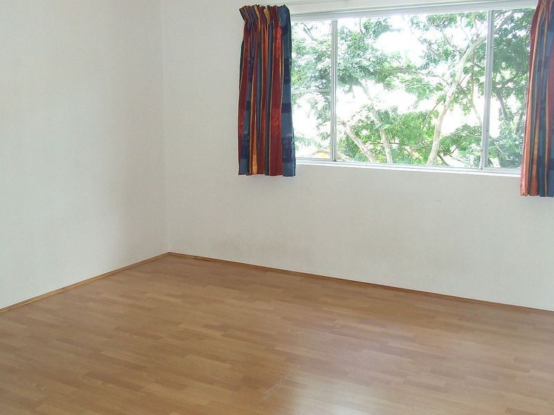 9/179 Sir Fred Schonell Drive, St Lucia QLD 4067