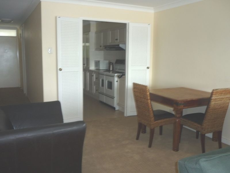 5/8 Sandford Street, St Lucia QLD 4067
