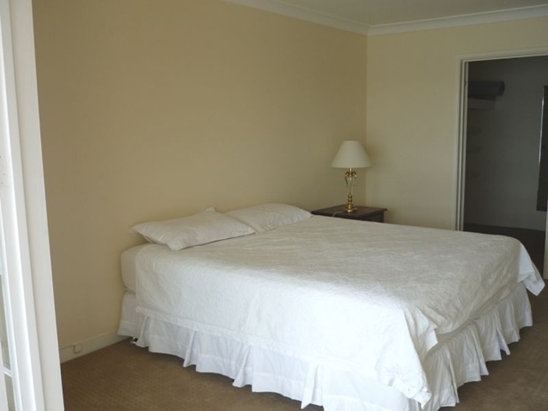 5/8 Sandford Street, St Lucia QLD 4067