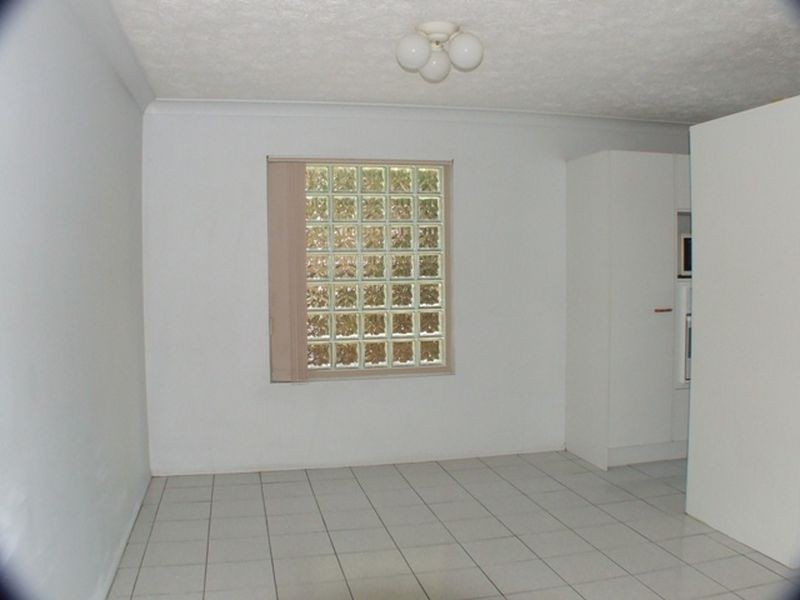 2/29 Brisbane Street, St Lucia QLD 4067