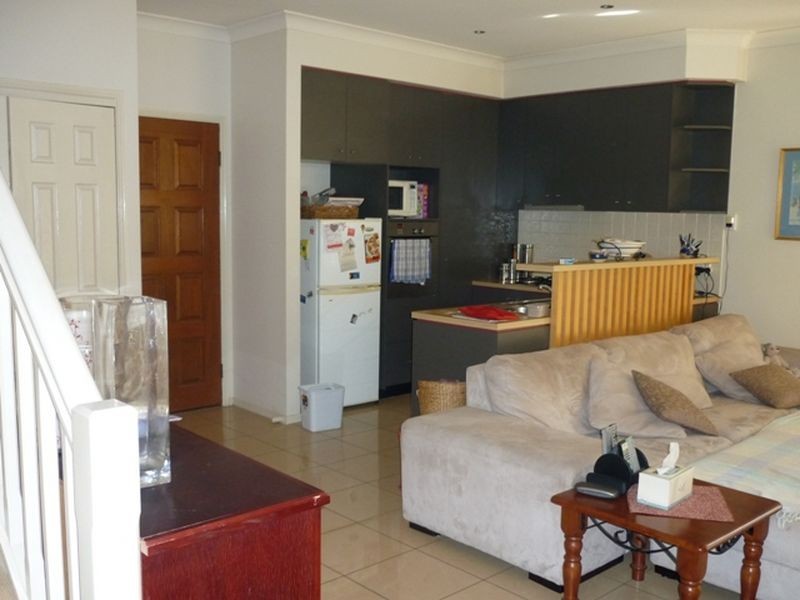 4/39 Elizabeth Street, Toowong QLD 4066