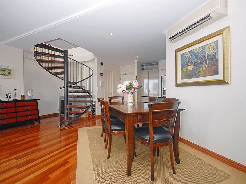 182/7 Land Street, Toowong QLD 4066