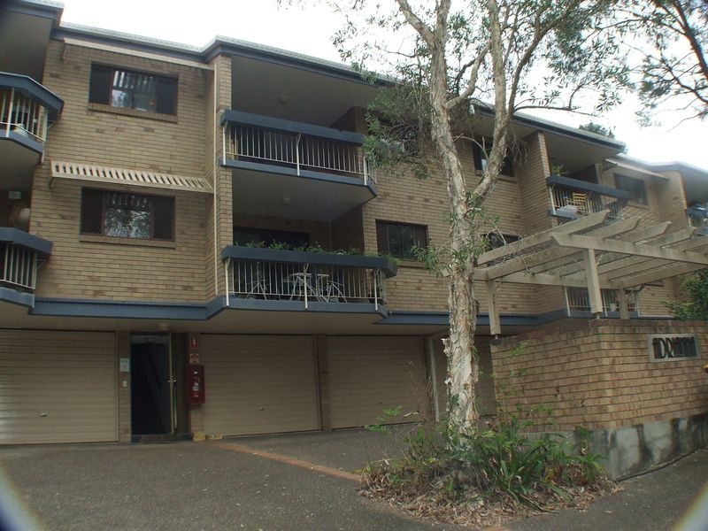 6/29 Sir Fred Schonell Drive, St Lucia QLD 4067