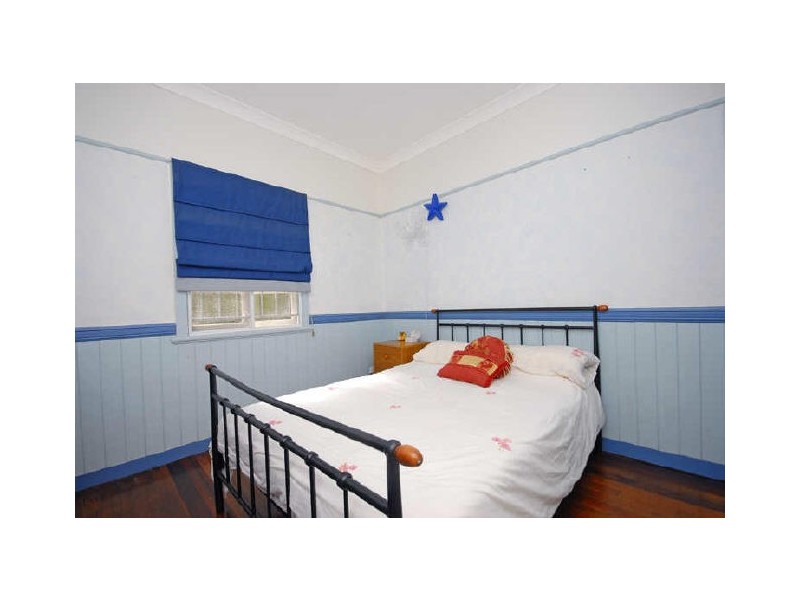 Wavell Heights QLD 4012