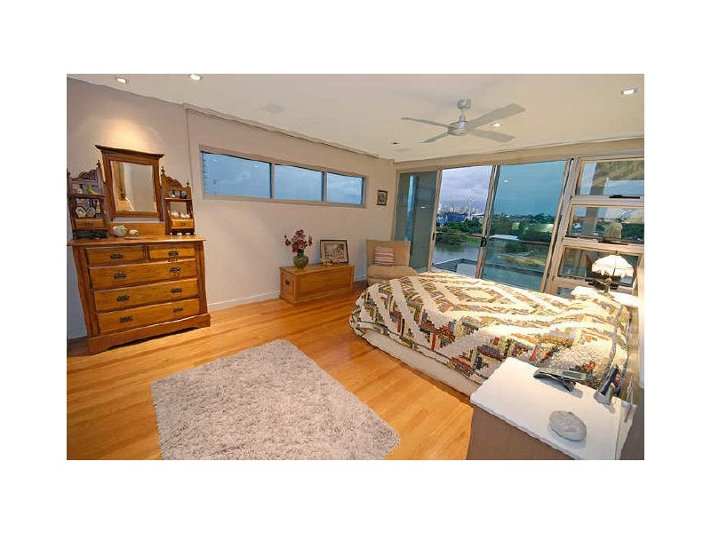 Toowong QLD 4066