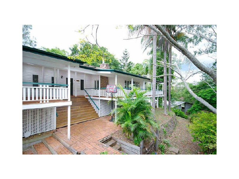 Kenmore Hills QLD 4069