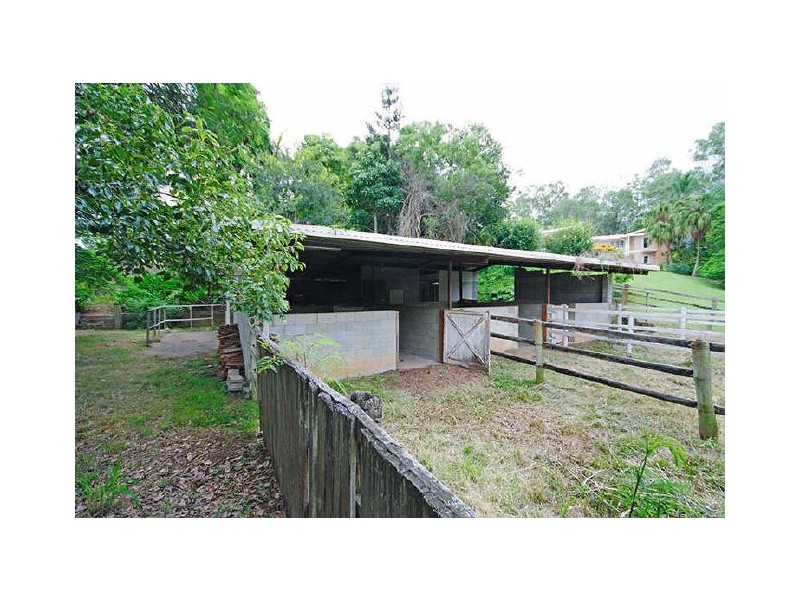 Kenmore Hills QLD 4069