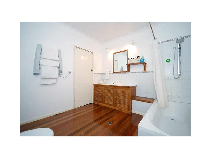 Kenmore Hills QLD 4069