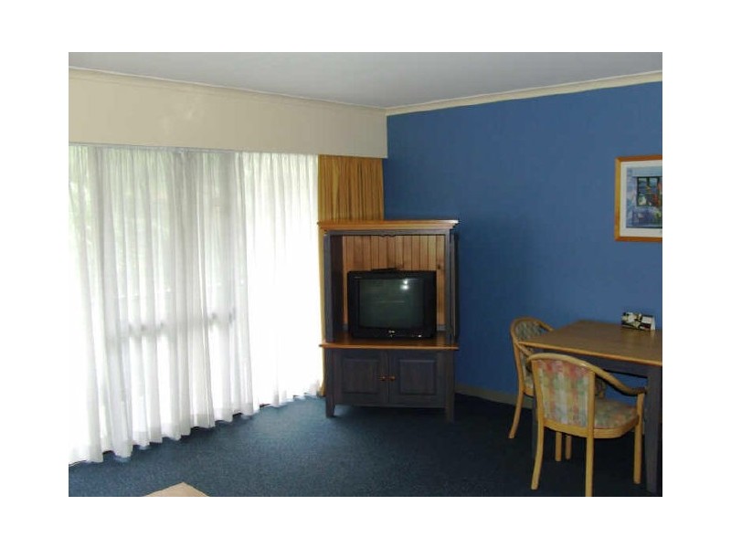 Mount Ommaney QLD 4074