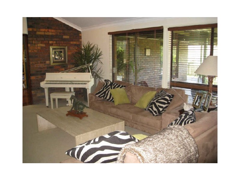 Kenmore Hills QLD 4069