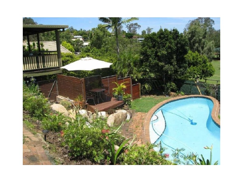 Kenmore Hills QLD 4069