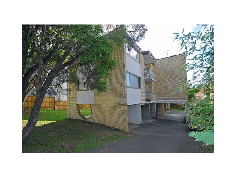 95 Sherwood Road, Toowong QLD 4066