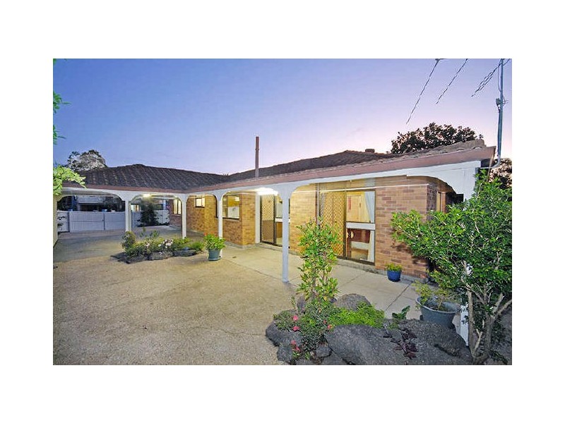 Chapel Hill QLD 4069