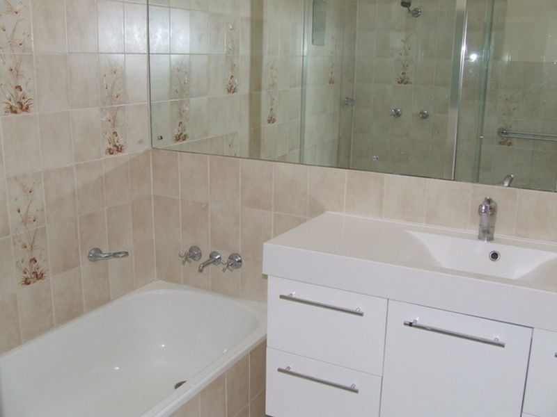 3/75 Bellevue Terrace, St Lucia QLD 4067