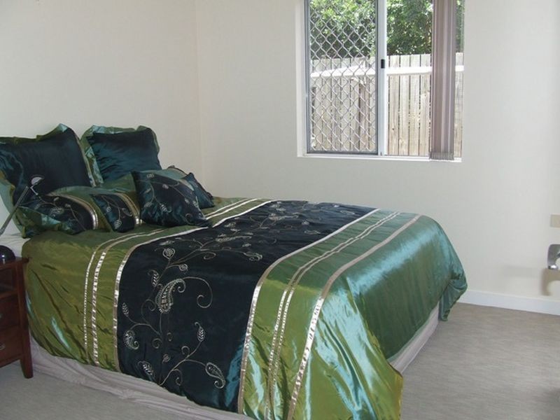 2/32-36 Lissner Street, Toowong QLD 4066