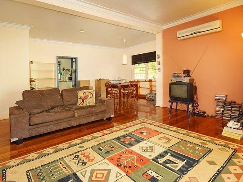 154 Gailey Road, Taringa QLD 4068