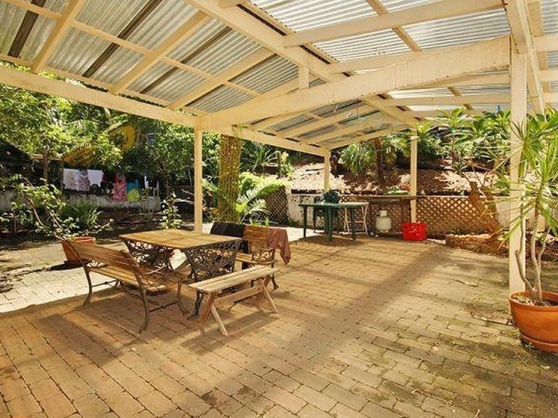 154 Gailey Road, Taringa QLD 4068