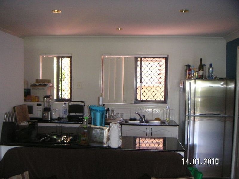 2/10 Montrose Road, Taringa QLD 4068
