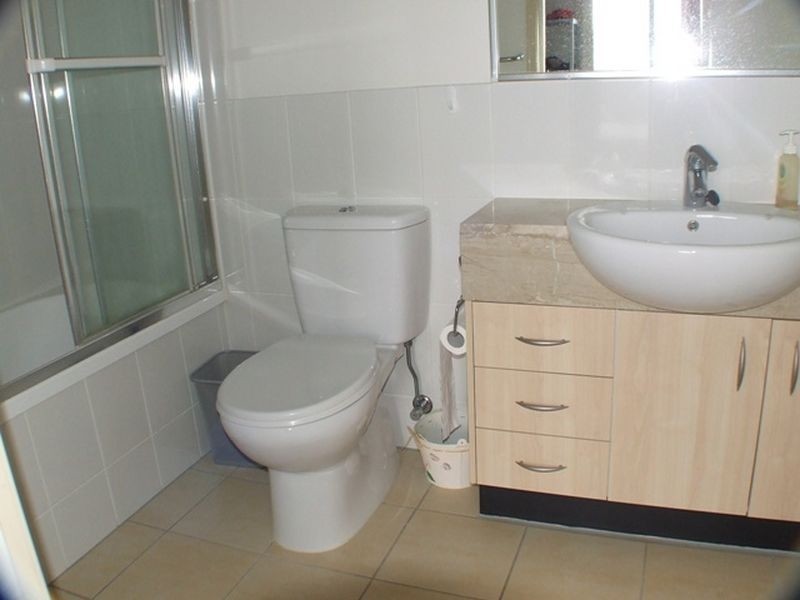 137/7 Land Street, Toowong QLD 4066