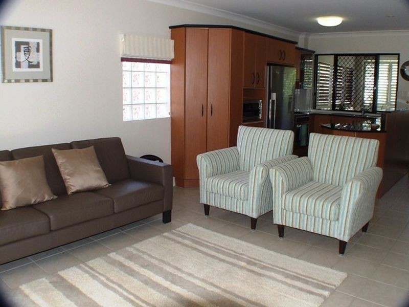 7/29 Holland Street, Toowong QLD 4066