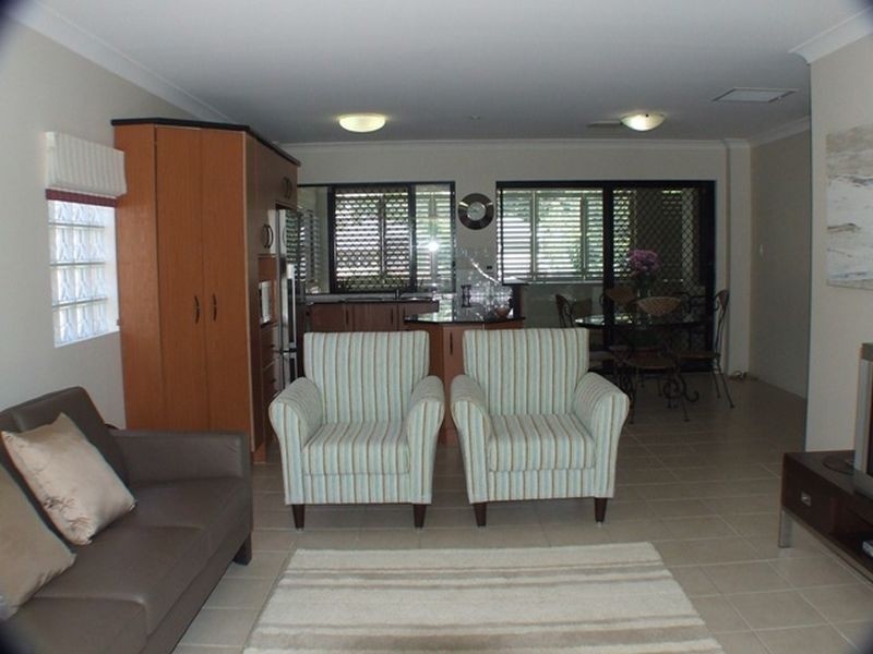 7/29 Holland Street, Toowong QLD 4066