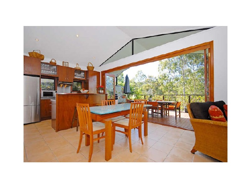 415 Bielby Road, Chapel Hill QLD 4069