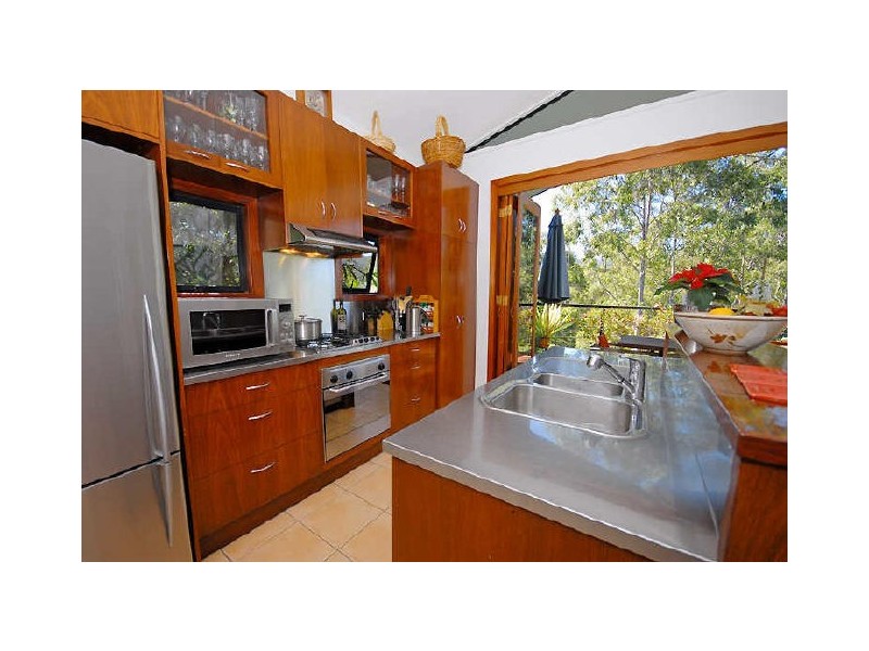 415 Bielby Road, Chapel Hill QLD 4069