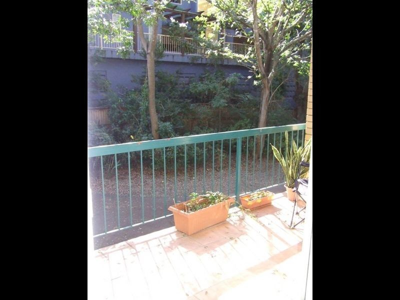 1/82 Miskin Street, Toowong QLD 4066