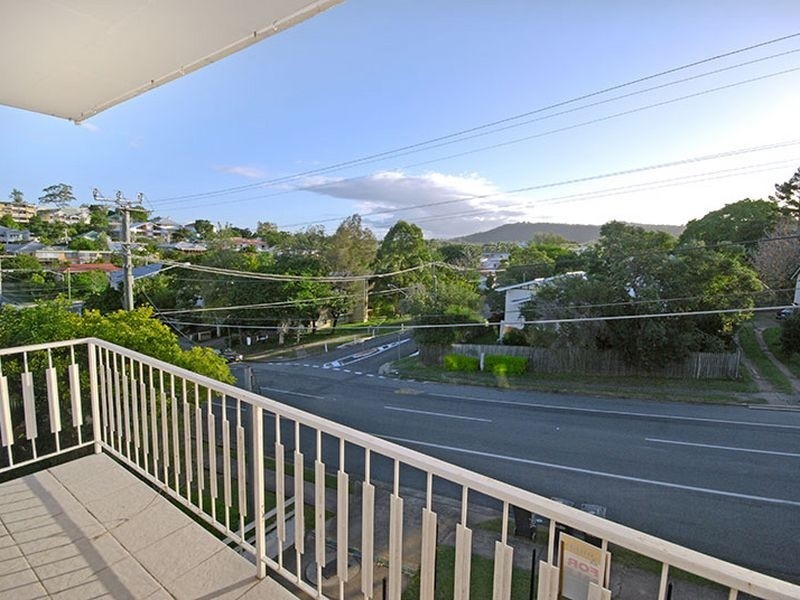 4/42 Miskin Street, Toowong QLD 4066