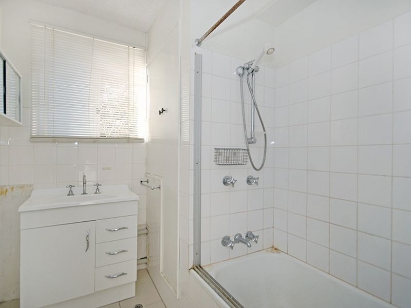 4/42 Miskin Street, Toowong QLD 4066