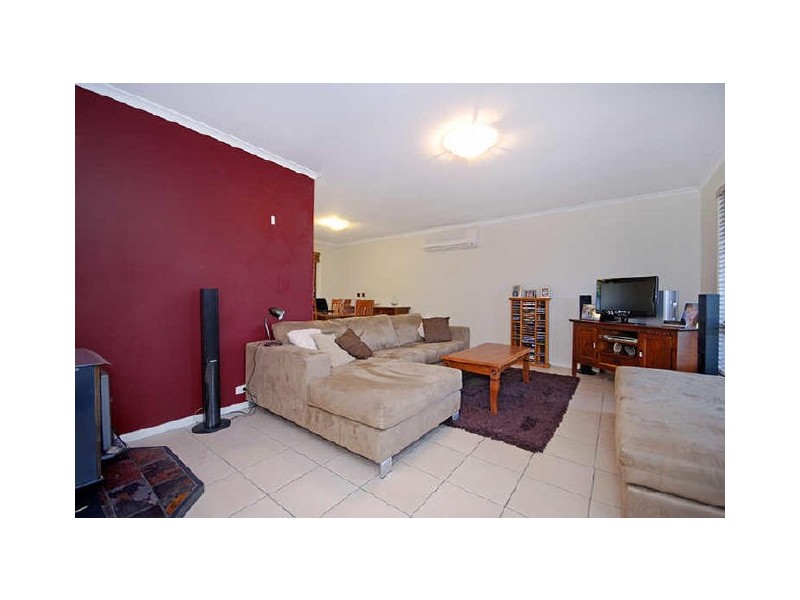 8 Kooralla Court, Karana Downs QLD 4306