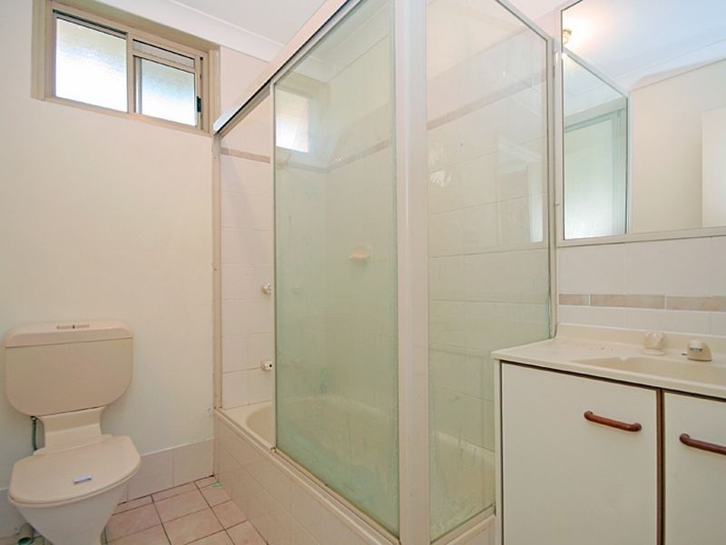 2/84 Whitmore Street, Taringa QLD 4068