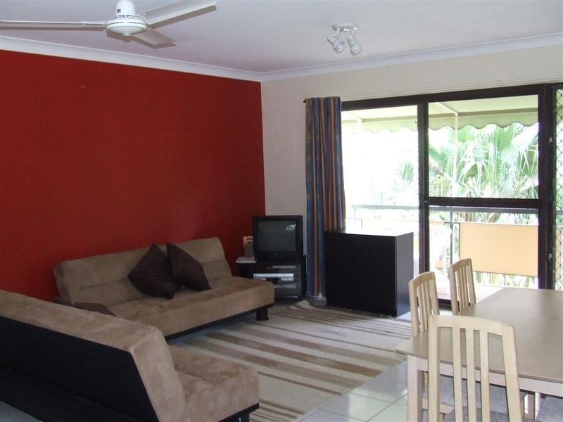 6/8 Bryce Street, St Lucia QLD 4067