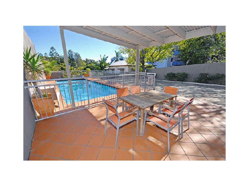 5/36 Holland Street, Toowong QLD 4066