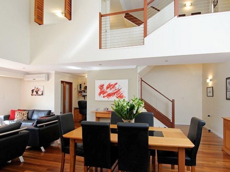 2/48 Highview Terrace, St Lucia QLD 4067