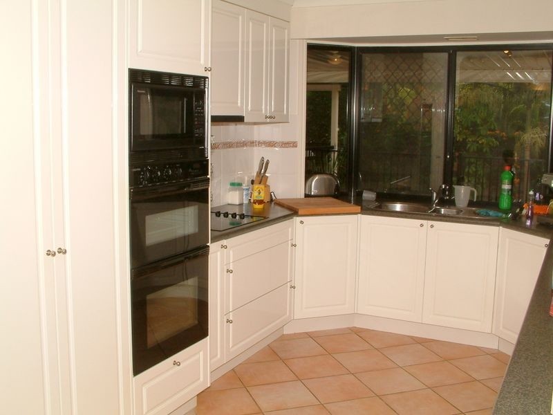 26 Oldfield Place, Brookfield QLD 4069