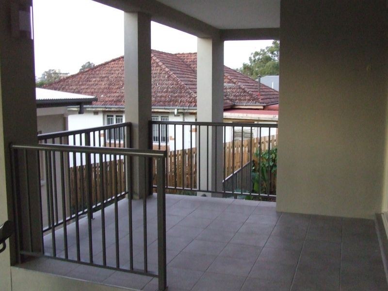 6/23 Indooroopilly Road, Toowong QLD 4066