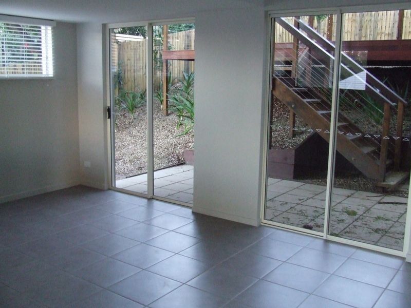 6/23 Indooroopilly Road, Toowong QLD 4066