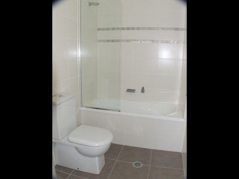 6/23 Indooroopilly Road, Toowong QLD 4066