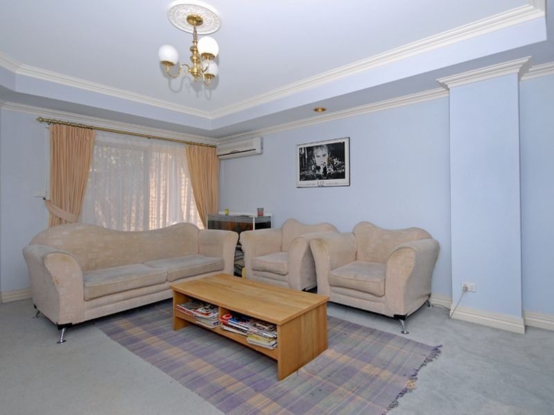 5/27 Swann Road, Taringa QLD 4068