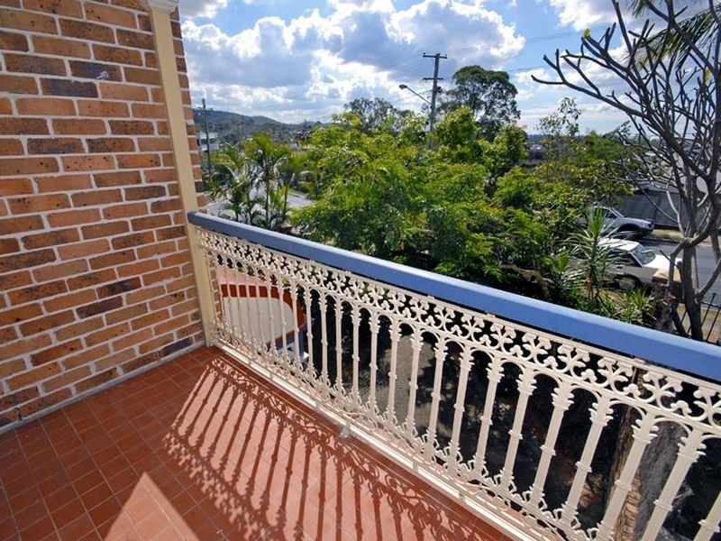 5/27 Swann Road, Taringa QLD 4068