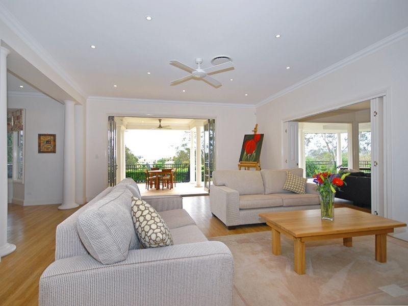 113 Herron Road, Pullenvale QLD 4069