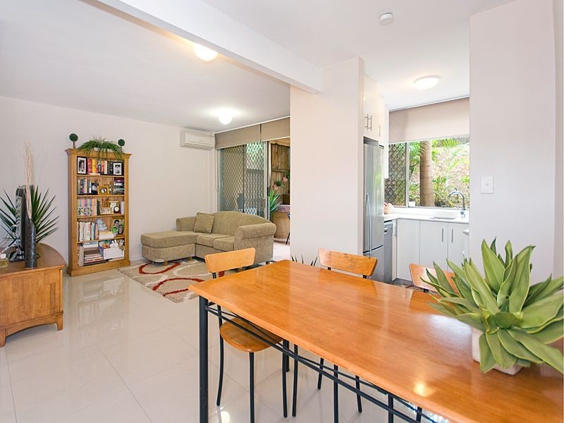 1/34 Elizabeth Street, Toowong QLD 4066