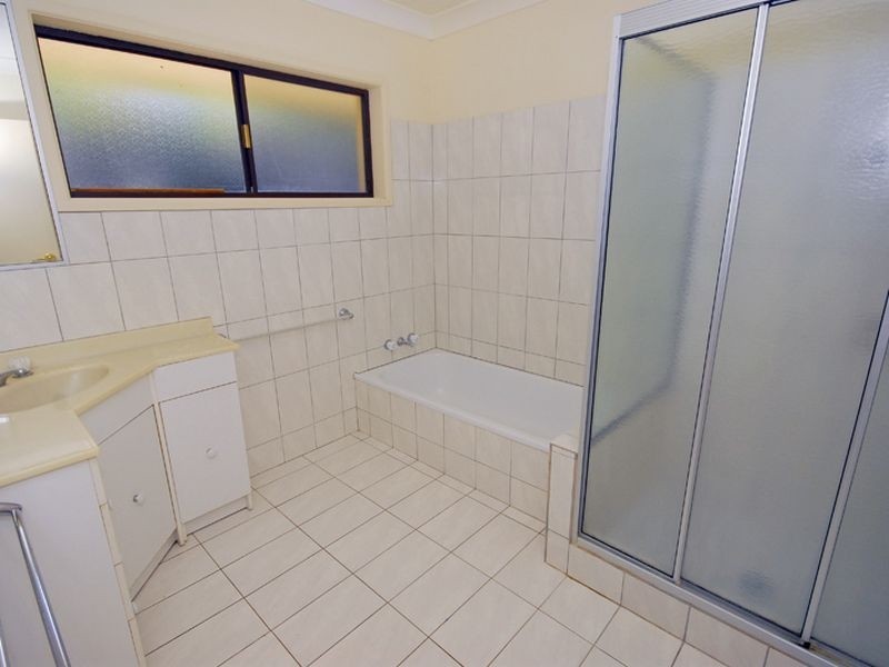 7 Disoma Street, Bellbowrie QLD 4070