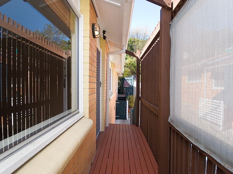 2/145 Gailey Road, Taringa QLD 4068