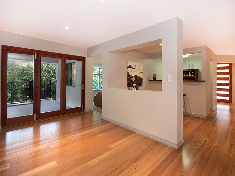 16 Hornsey Road, Anstead QLD 4070