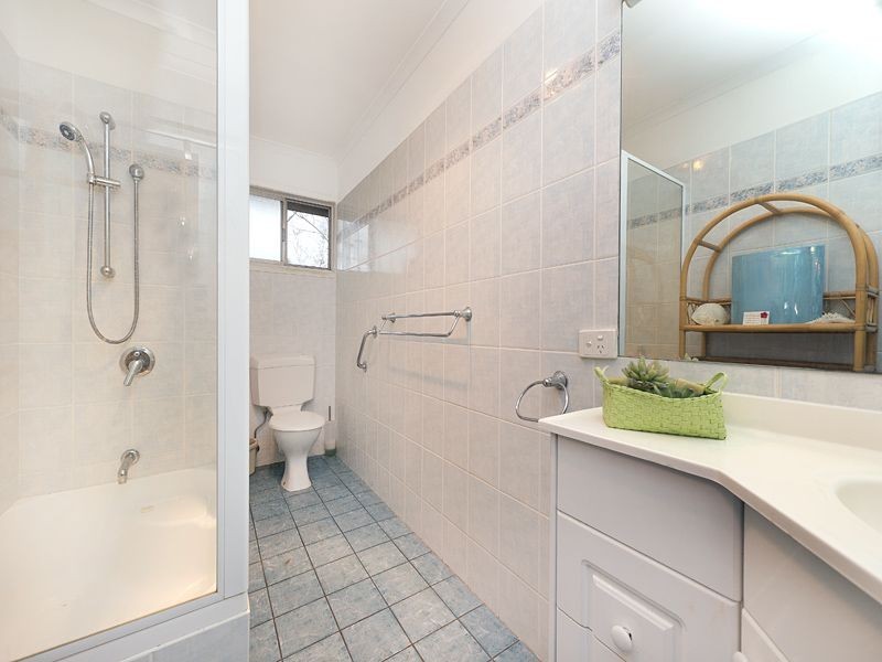 149 Kenmore Road, Kenmore QLD 4069