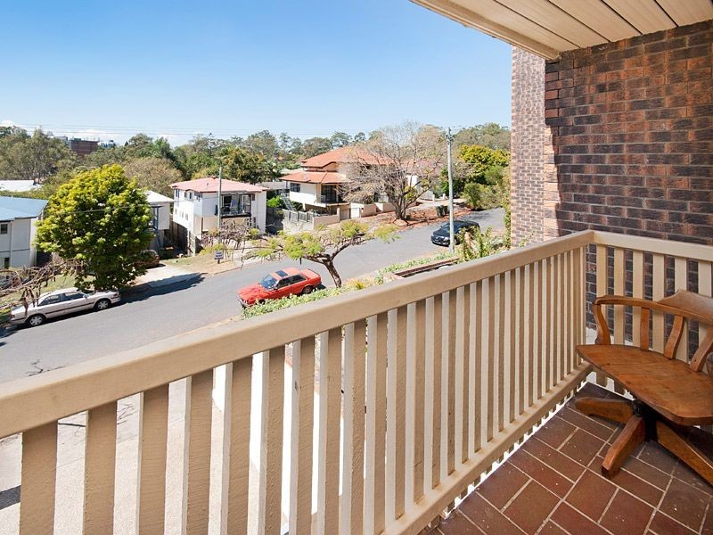 3/77 Warren Street, St Lucia QLD 4067