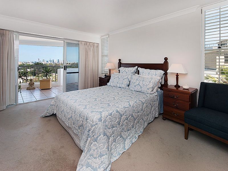 9/150 Swann Road, Taringa QLD 4068