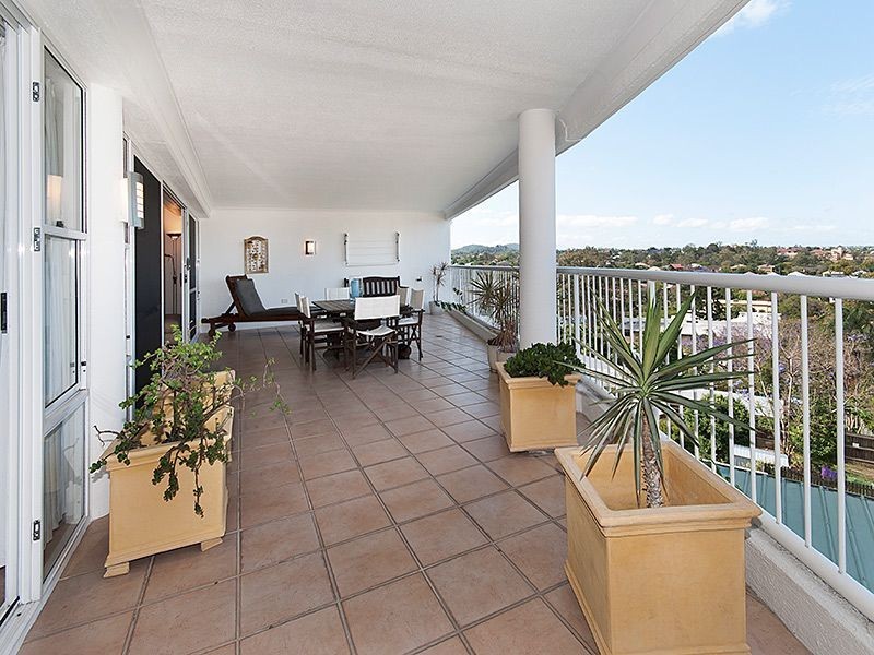 9/150 Swann Road, Taringa QLD 4068
